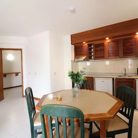 Bellavista Avenida By Beguest 3*