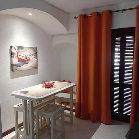 Bellavista Avenida By Beguest Apartmanhotel