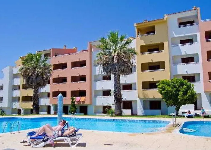 Bellavista Avenida By Beguest Aparthotel 3*