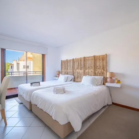 Appart hôtel Bellavista Avenida By Beguest 3*