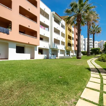 Bellavista Avenida By Beguest Apart-hotel