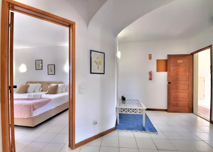 Bellavista Avenida By Beguest 3*