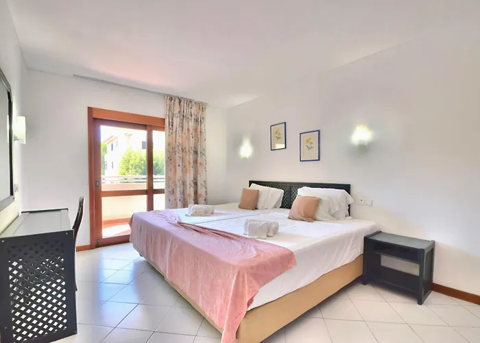 Bellavista Avenida By Beguest