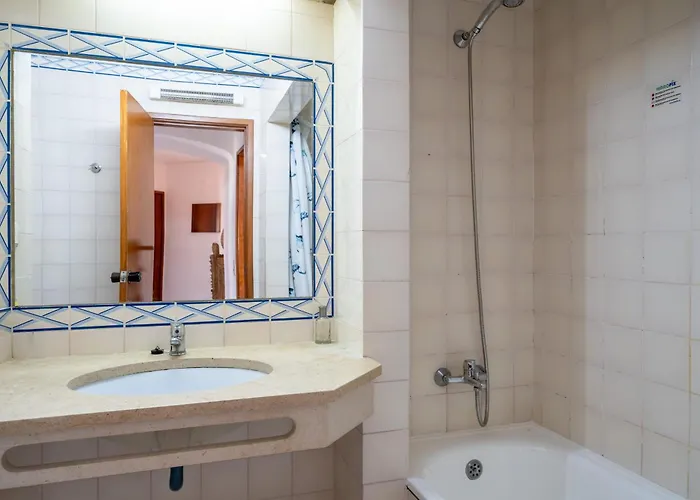 Bellavista Avenida By Beguest 3* Albufeira