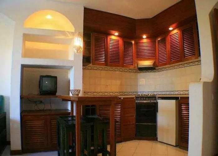 Bellavista Avenida By Beguest 3*
