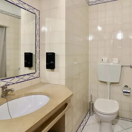 Apartmanhotel Bellavista Avenida By Beguest Albufeira