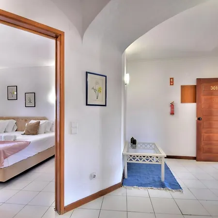 Bellavista Avenida By Beguest 3*