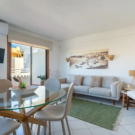 Bellavista Avenida By Beguest Aparthotel 3*