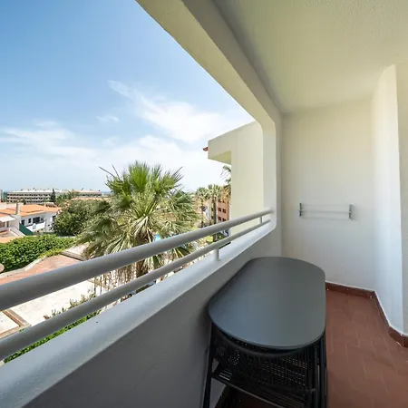 Bellavista Avenida By Beguest