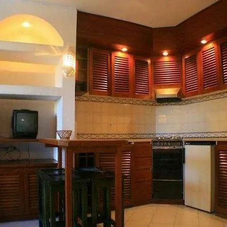 Bellavista Avenida By Beguest 3*